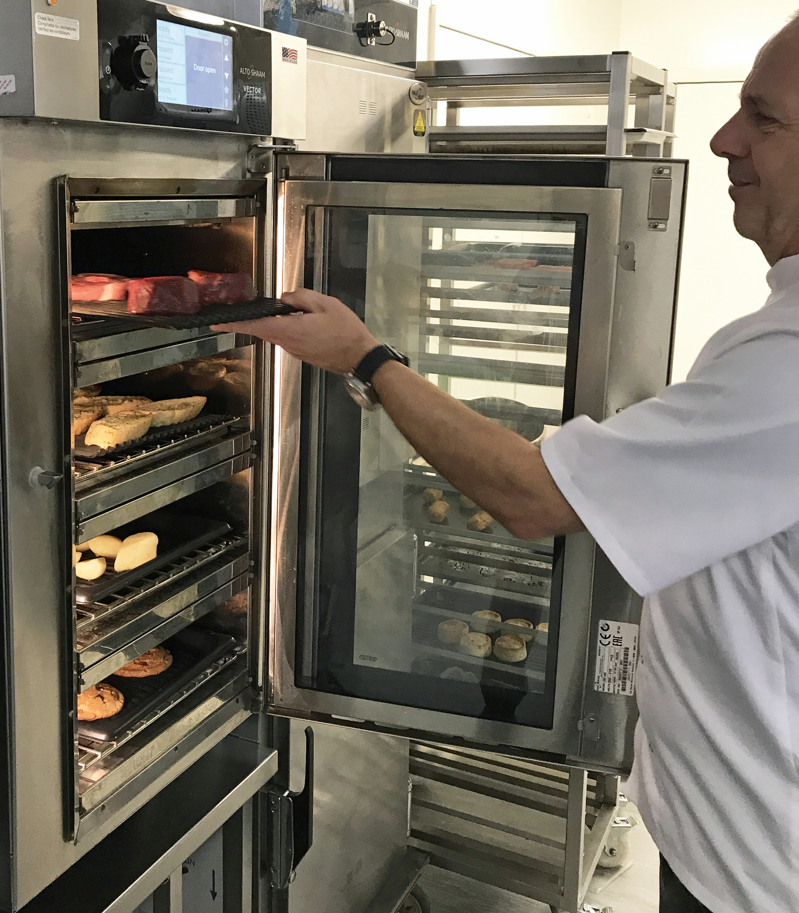 Vector Live: FEM demonstrates its radical cooking technology