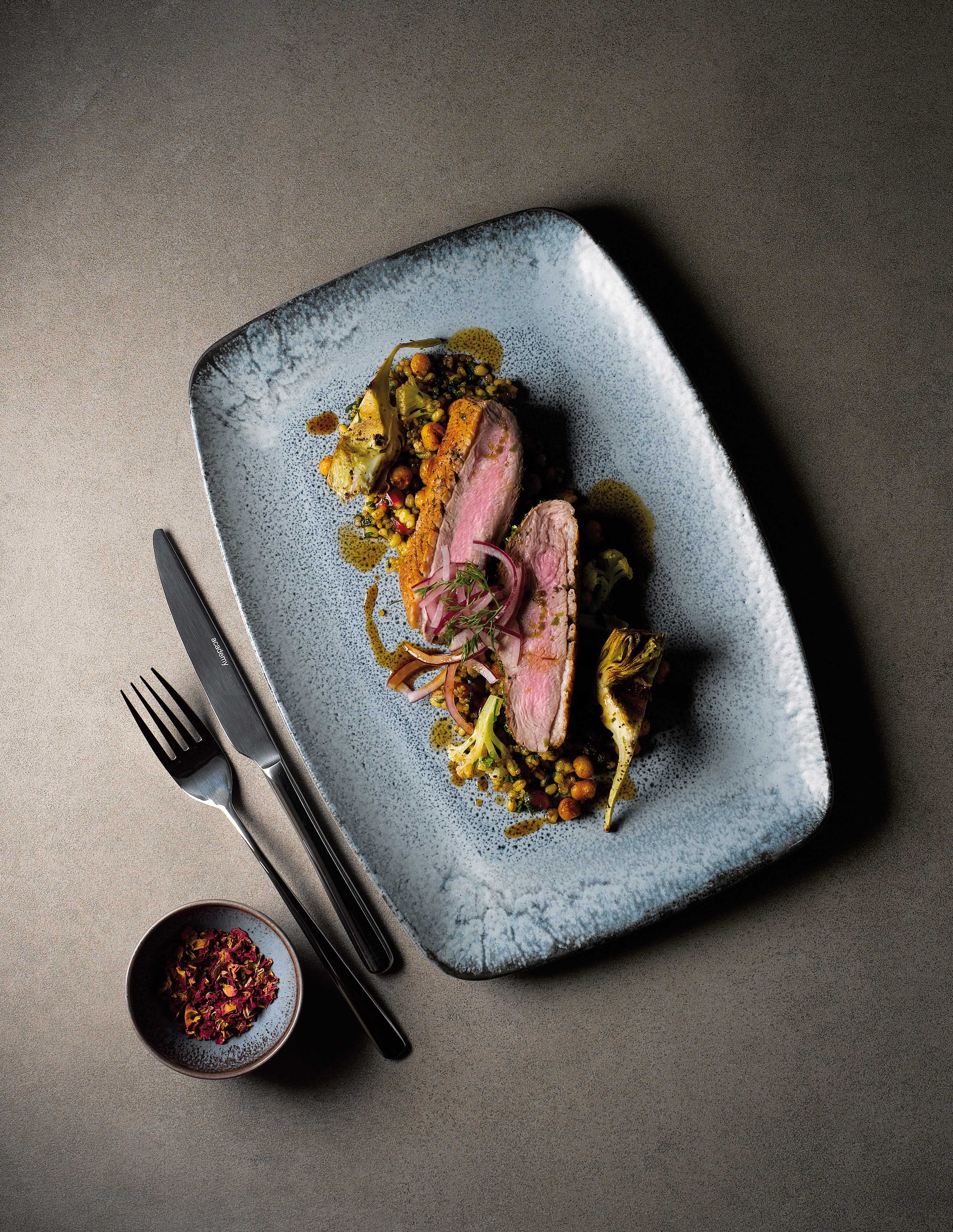 Tableware gets inspired by the Blues
