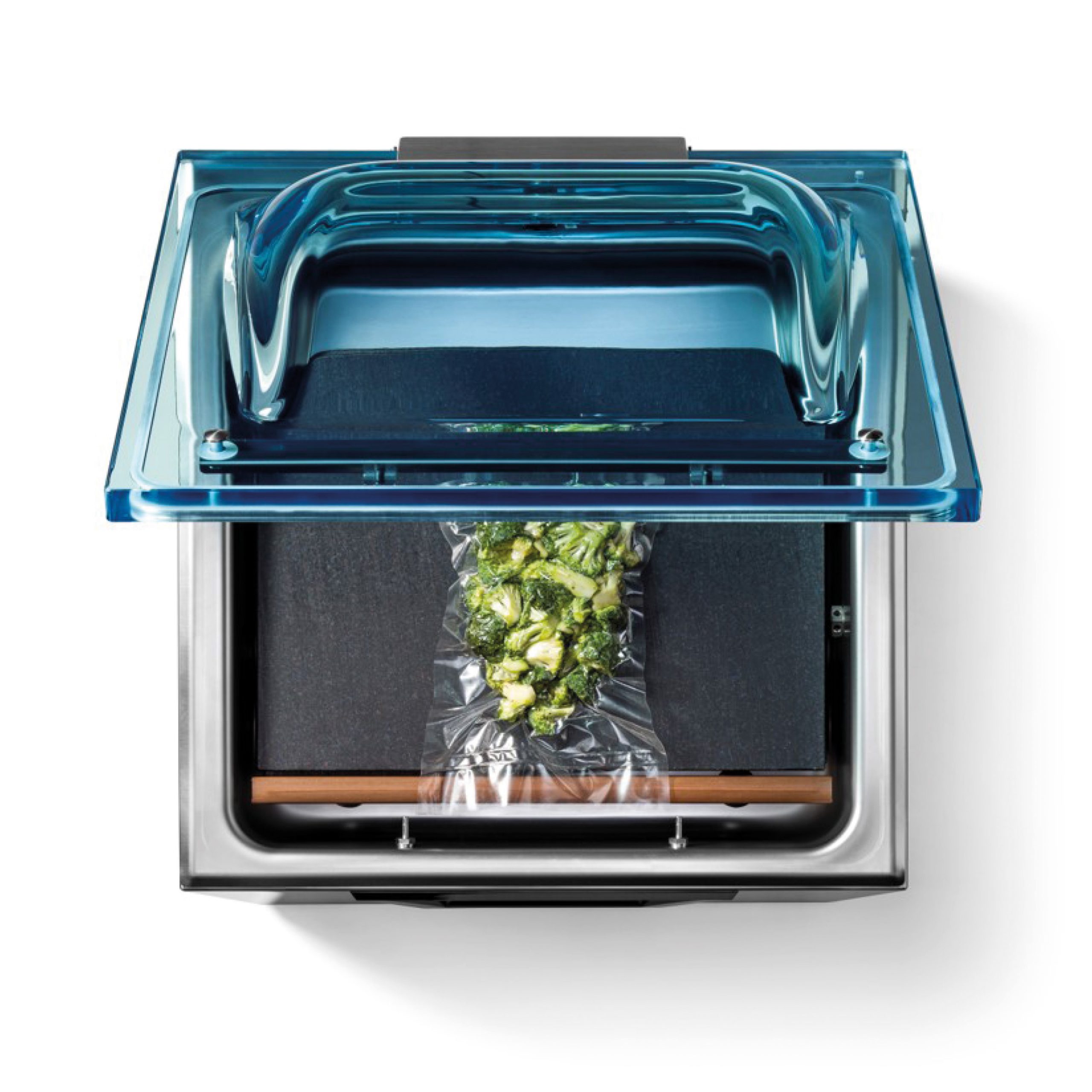 Hubbard helps you exist in a vacuum with the Orved Evox