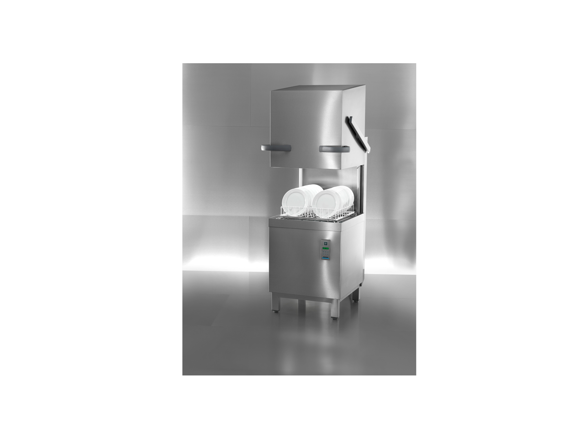 LACA 2018: Winterhalter shows warewasher developed for school caterers