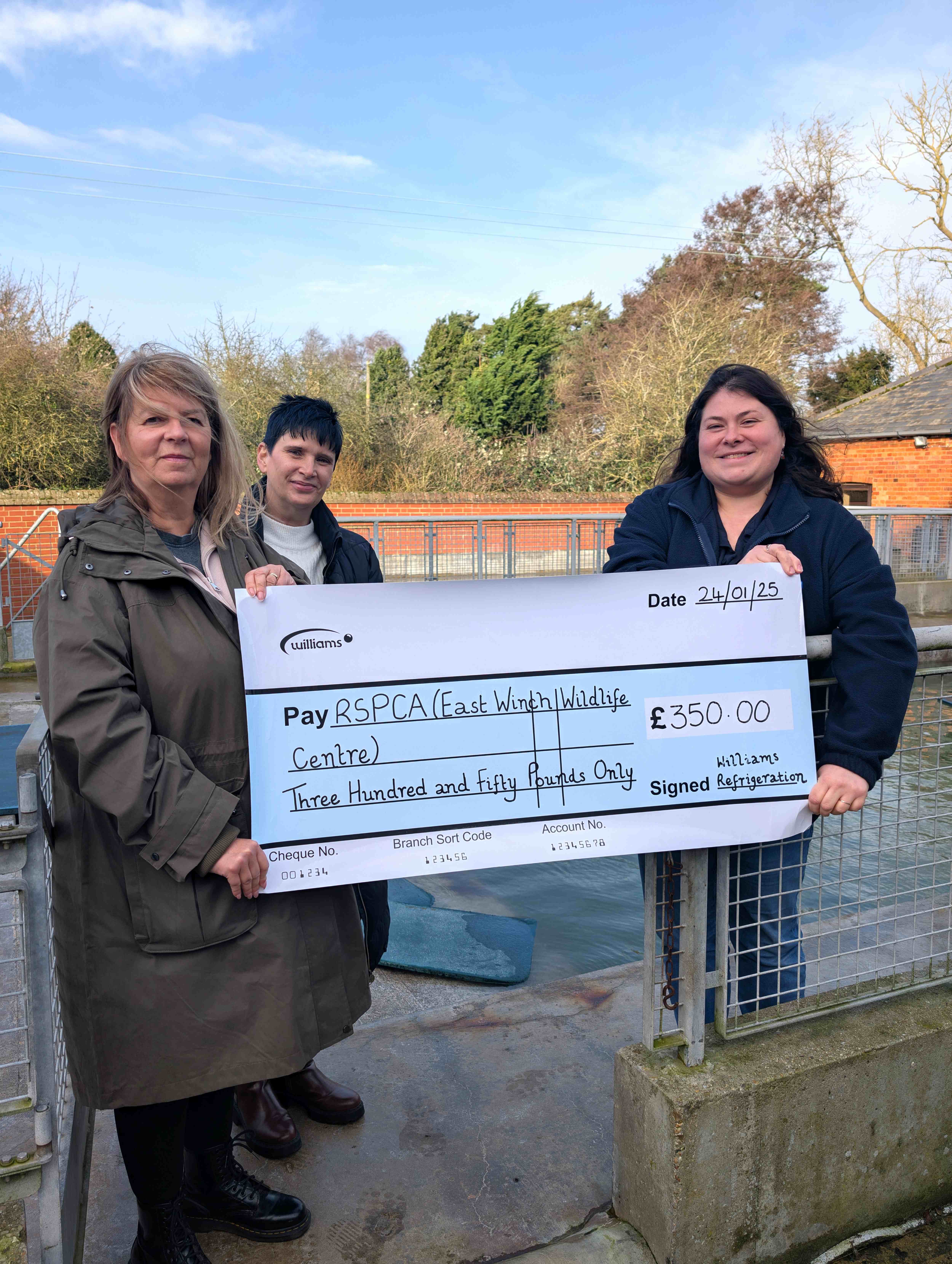 Williams seals a year of fundraising with donation to local RSPCA