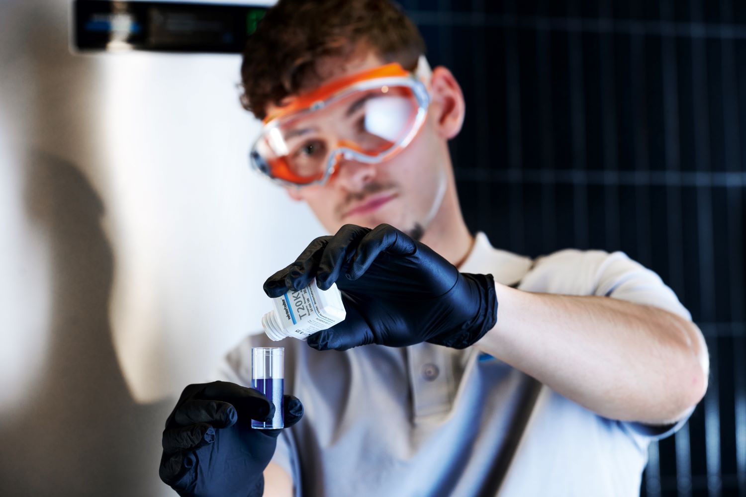 Seven ‘January Jobs’ to prevent a kitchen catastrophe!